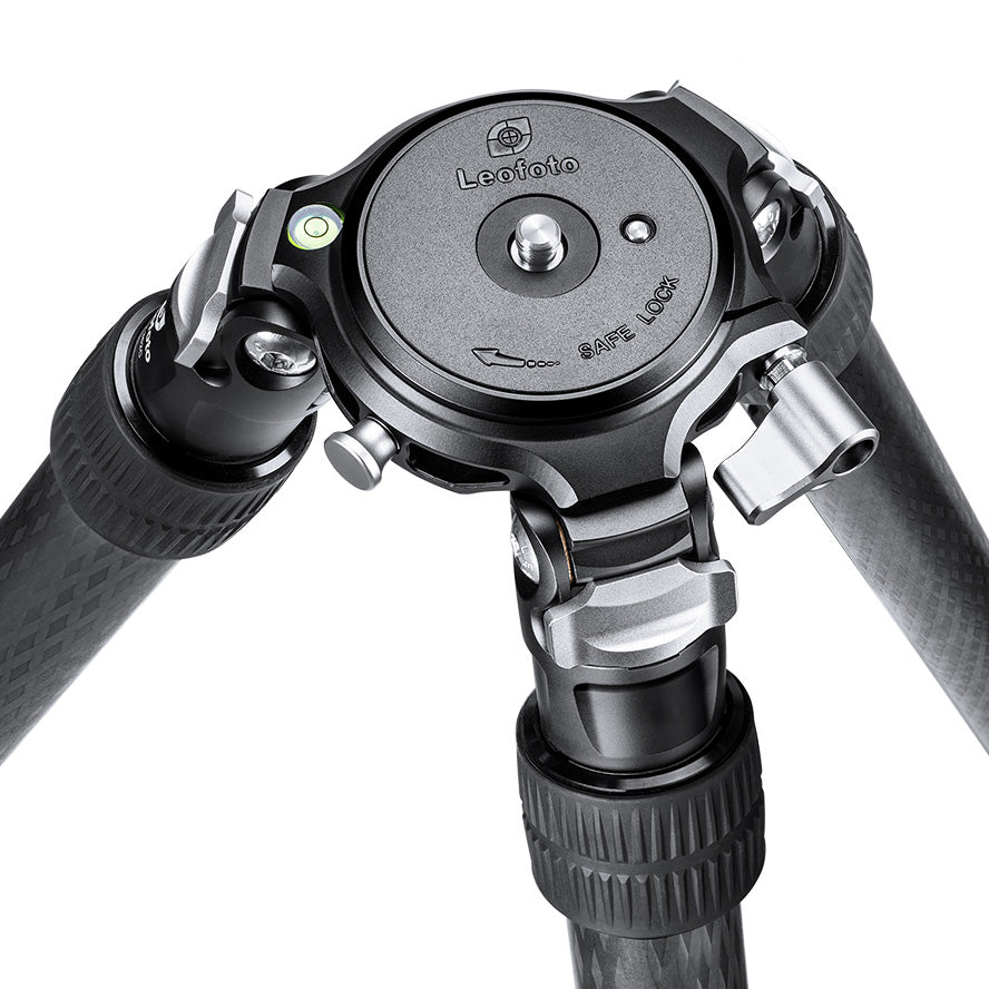 Leofoto SO-322C tripod top view with locking mechanism and carbon legs for enhanced stability.